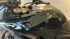 BMW F900 XR (25MY)